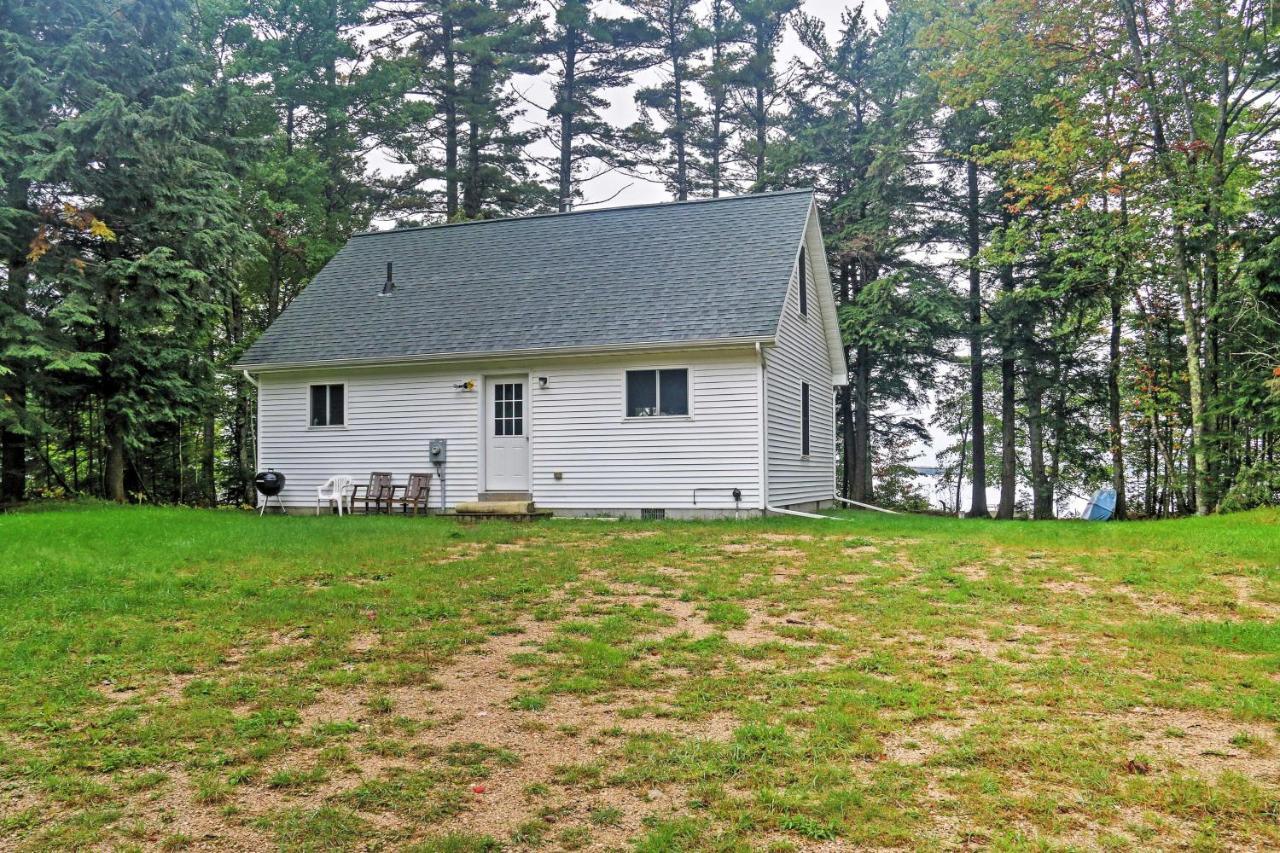 Вилла Gould City Lakefront Hideaway With Dock And Rowboat! Экстерьер фото